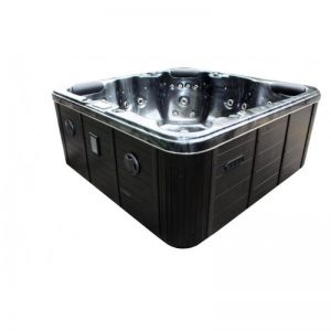 happy-hot-tub